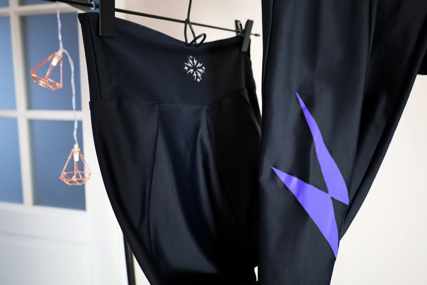 Korkeavyötäröiset Leggingsit